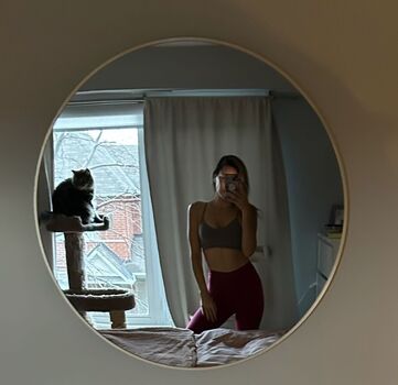 Karen Cliche Leaked Nude OnlyFans (Photo 3)