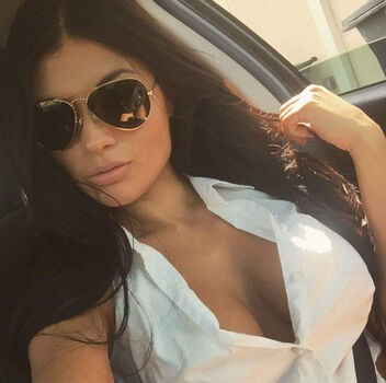 Karen Vi