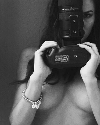 Karina Jelinek Leaked Nude OnlyFans (Photo 2)