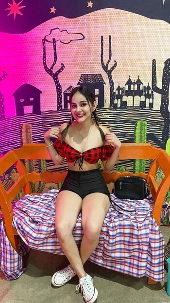 Karla Hellen Leaked Nude OnlyFans (Photo 2)