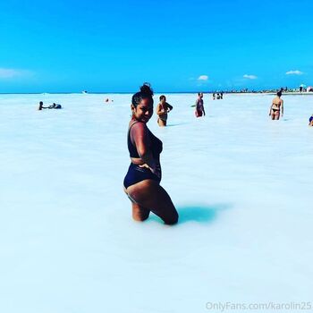 karolin25 Leaked Nude OnlyFans (Photo 7)