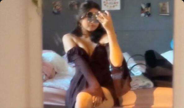 Kashvi Nigam Leaked Nude OnlyFans (Photo 6)
