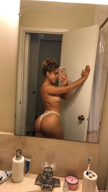 Kat W Leaked Nude OnlyFans (Photo 18)