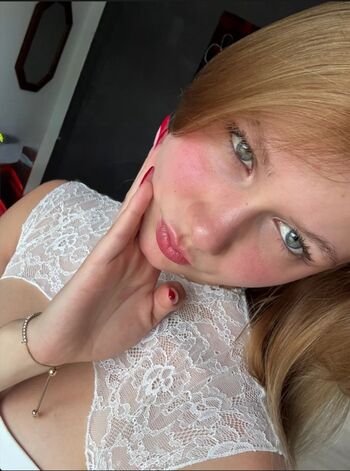 Katharina Luna Leaked Nude OnlyFans (Photo 3)