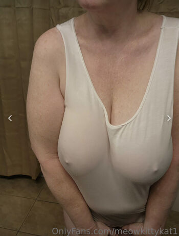 Kathy Boast Leaked Nude OnlyFans (Photo 6)
