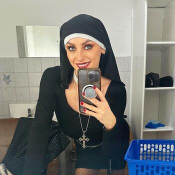 Katie Mcglynn