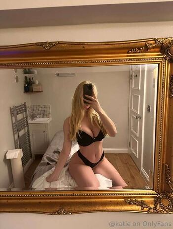 Katie Leaked Nude OnlyFans (Photo 114)