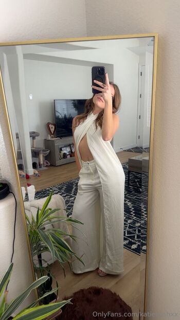 katiekushxx