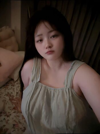 Katrai Leaked Nude OnlyFans (Photo 3)