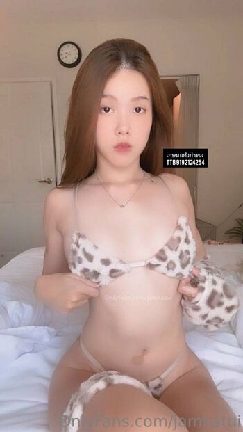 Katuuui Leaked Nude OnlyFans (Photo 2)