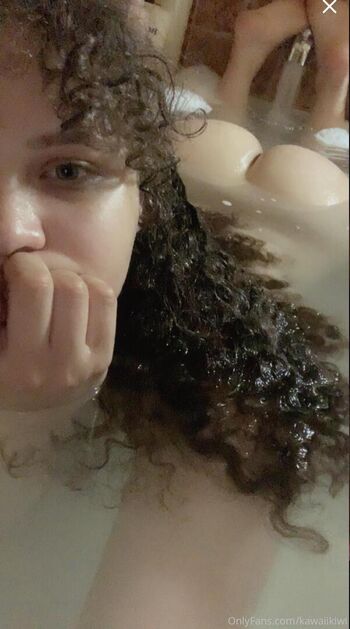 Kawaiikiwicosplay Leaked Nude OnlyFans (Photo 3)