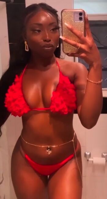 Kay Kay Gray Leaked Nude OnlyFans (Photo 24)