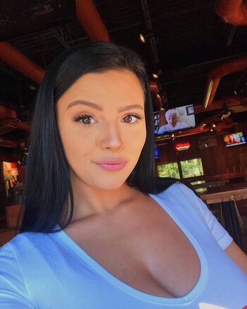 Kaylee Burnett Leaked Nude OnlyFans (Photo 6)