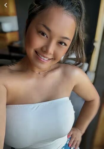 Kaymee Vee Hmong