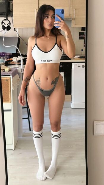 kübraçamlıbel Leaked Nude OnlyFans (Photo 5)