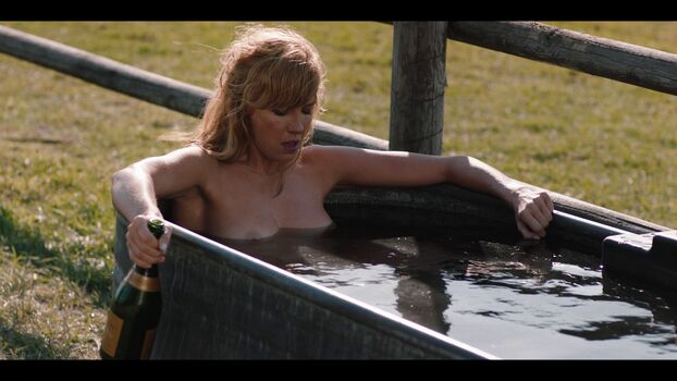 Kelly Reilly Leaked Nude OnlyFans (Photo 46)
