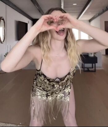 Kelsey Impicciche Leaked Nude OnlyFans (Photo 8)