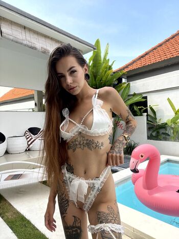 Kendra Lane
