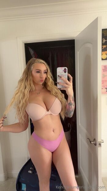 kendrasunderland Leaked Nude OnlyFans (Photo 69)