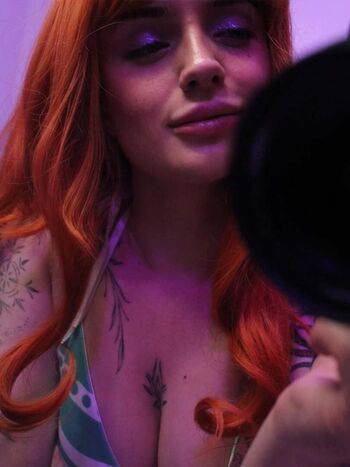 KhaleesiBB Leaked Nude OnlyFans (Photo 5)