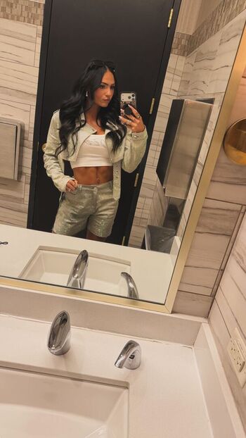 Kiana James