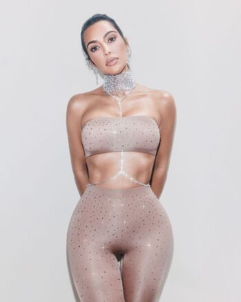 Kim Kardashian Leaked Nude OnlyFans (Photo 1050)