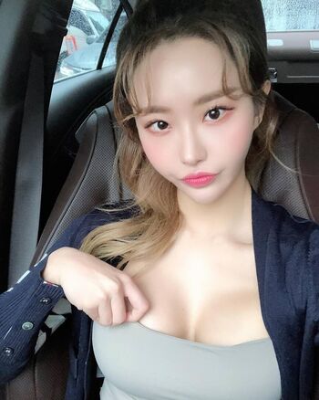 Kim So Hee Leaked Nude OnlyFans (Photo 1)