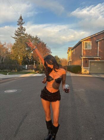 Kim Vuong Leaked Nude OnlyFans (Photo 63)