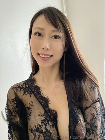 kimiko_rose Leaked Nude OnlyFans (Photo 2)
