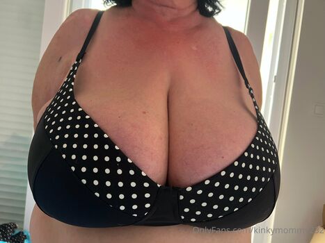 kinkymommy232 Leaked Nude OnlyFans (Photo 21)