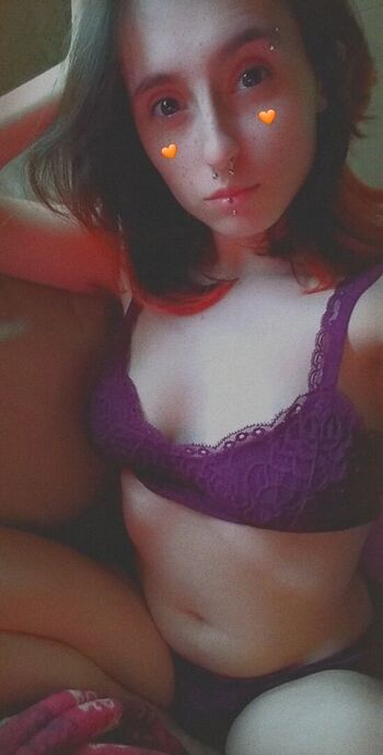 kinkyshybean