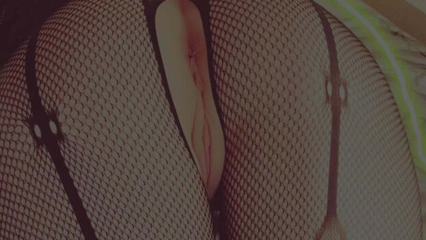 Kira711q Leaked Nude OnlyFans (Photo 20)