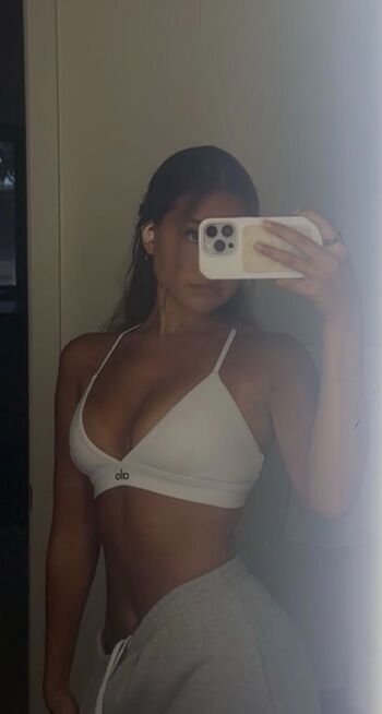 kirstennn_kim
