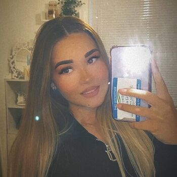 Kirsty D Leaked Nude OnlyFans (Photo 13)