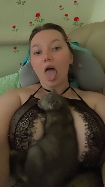 Koliska Vitru Leaked Nude OnlyFans (Photo 12)