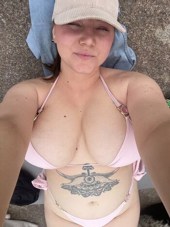 Koliskavitru Leaked Nude OnlyFans (Photo 3)