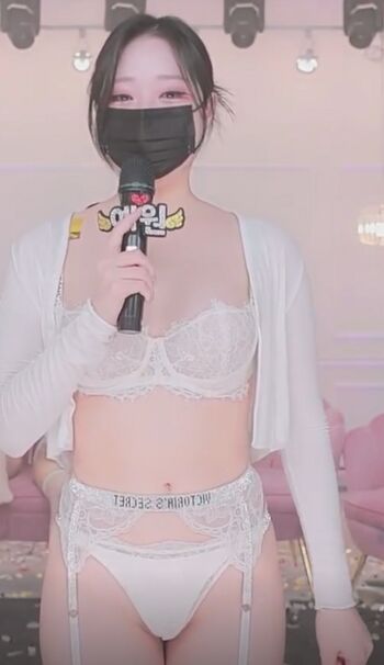 Korean BJ Leaked Nude OnlyFans (Photo 19)