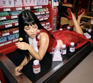 Kourtney Kardashian Leaked Nude OnlyFans (Photo 361)