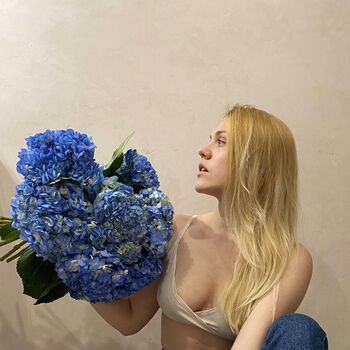 krissy Leaked Nude OnlyFans (Photo 2)