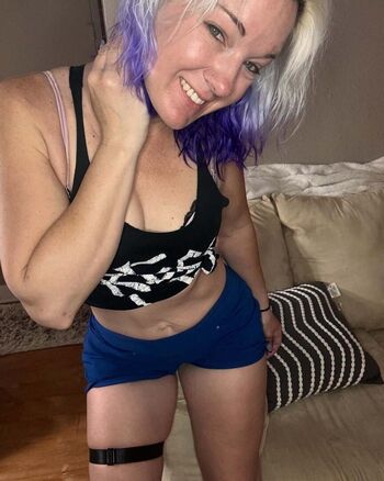 Kryssywakeup Leaked Nude OnlyFans (Photo 10)