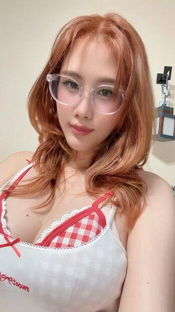 Kura Onee-san