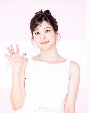 Kwon Eunbi Leaked Nude OnlyFans (Photo 29)