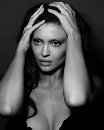 Kylie Jenner Leaked Nude OnlyFans (Photo 1554)