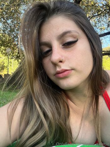 kylie_swetie
