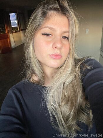 kylie_swetie
