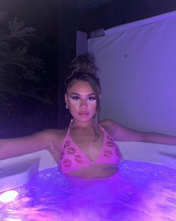 Kyrah Elise Leaked Nude OnlyFans (Photo 11)