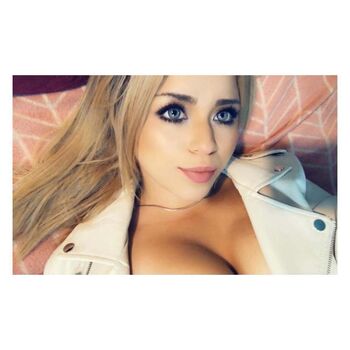 ladybad7 Leaked Nude OnlyFans (Photo 8)