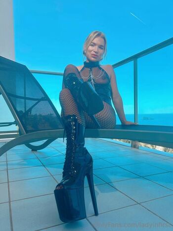 ladyinfirst Leaked Nude OnlyFans (Photo 2)