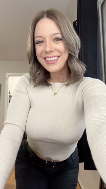 Lana Analise