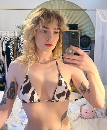 Lane Fox Leaked Nude OnlyFans (Photo 19)